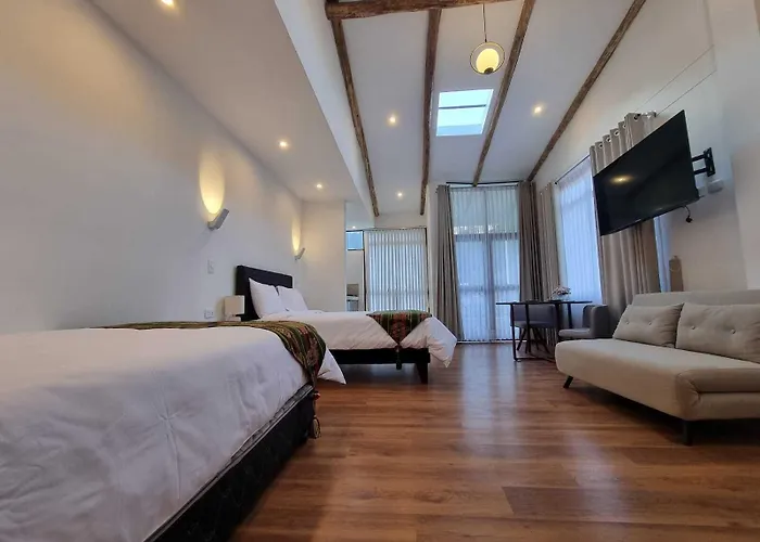 Florez De La Villa- Boutique Maison d'hôtes Huaran